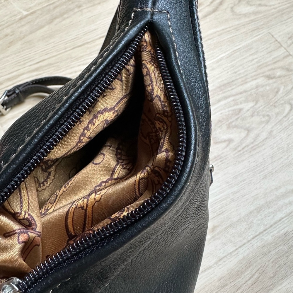 Boho Black Leather Tignanello Hobo Slouched Bag - Lots of Pockets! Fits iPad - Picture 13 of 16
